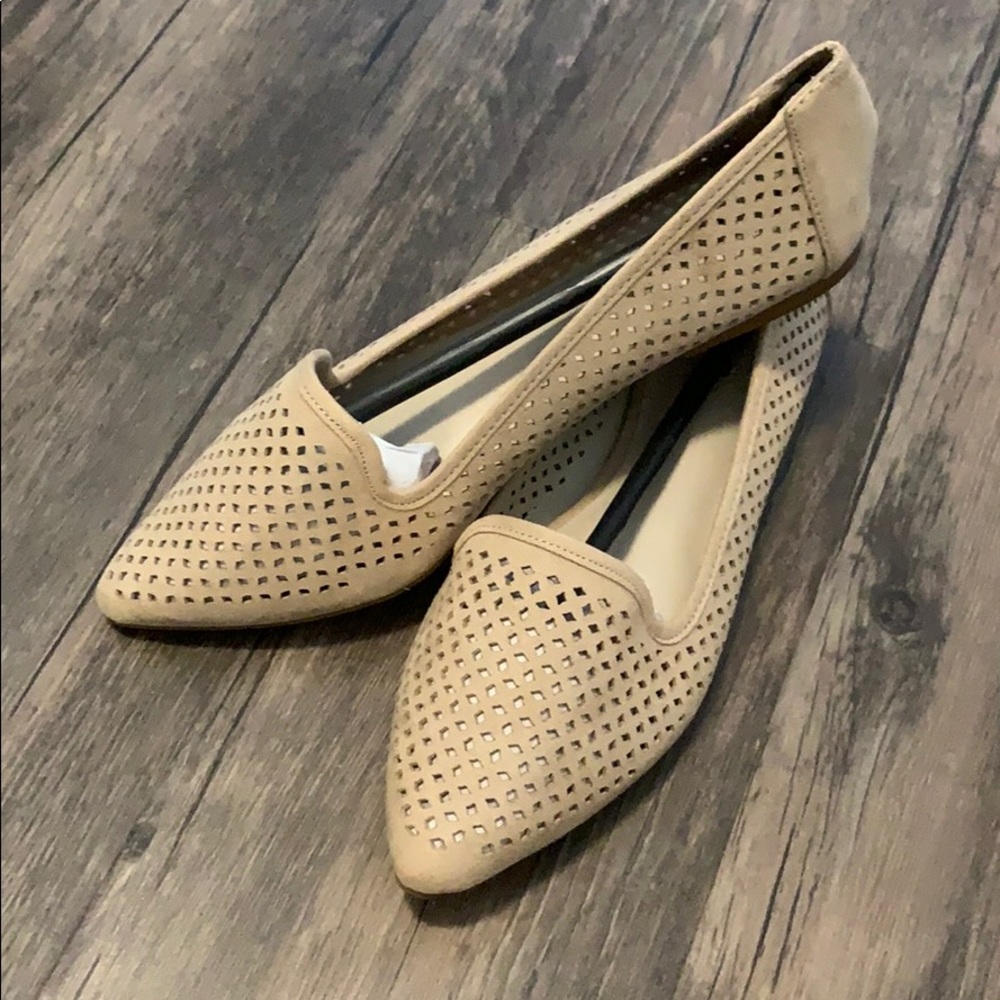 MIA Stitchfix Size 6 Taupe Flats